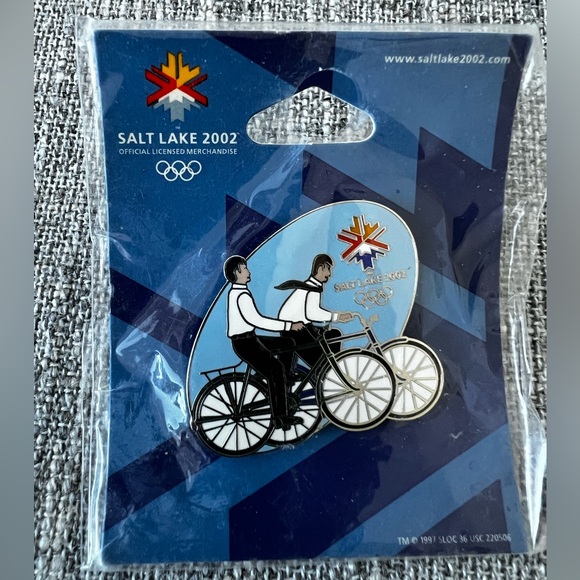 Salt Lake 2002 Olympic Collectible Pins - Tandem Bicycle & 3.2 Beer Mug - Picture 6 of 6